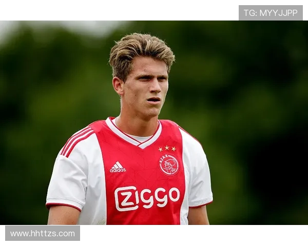 法甲球员转会动态汇总与下赛季潜力股预测